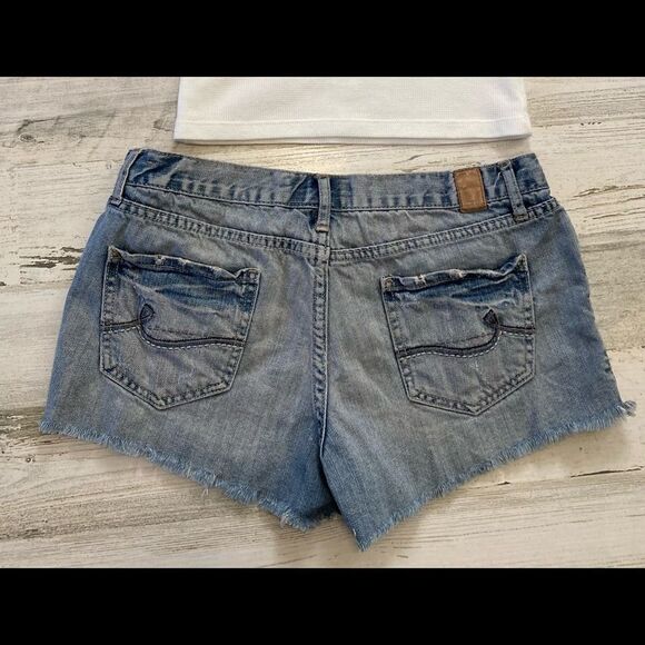 Maurices jean Shorts Size 7 - Picture 6 of 8